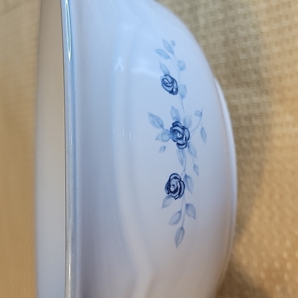 Pfaltzgraff Poetry Blue Roses ~ Floral Pattern Vegetable Serving Bowl - Picture 2 of 5